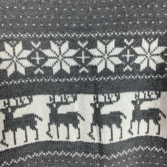 POL Nordic Deer Sweater Womens Fair Isle Reindeer Holiday Christmas Small - Picture 9 of 10